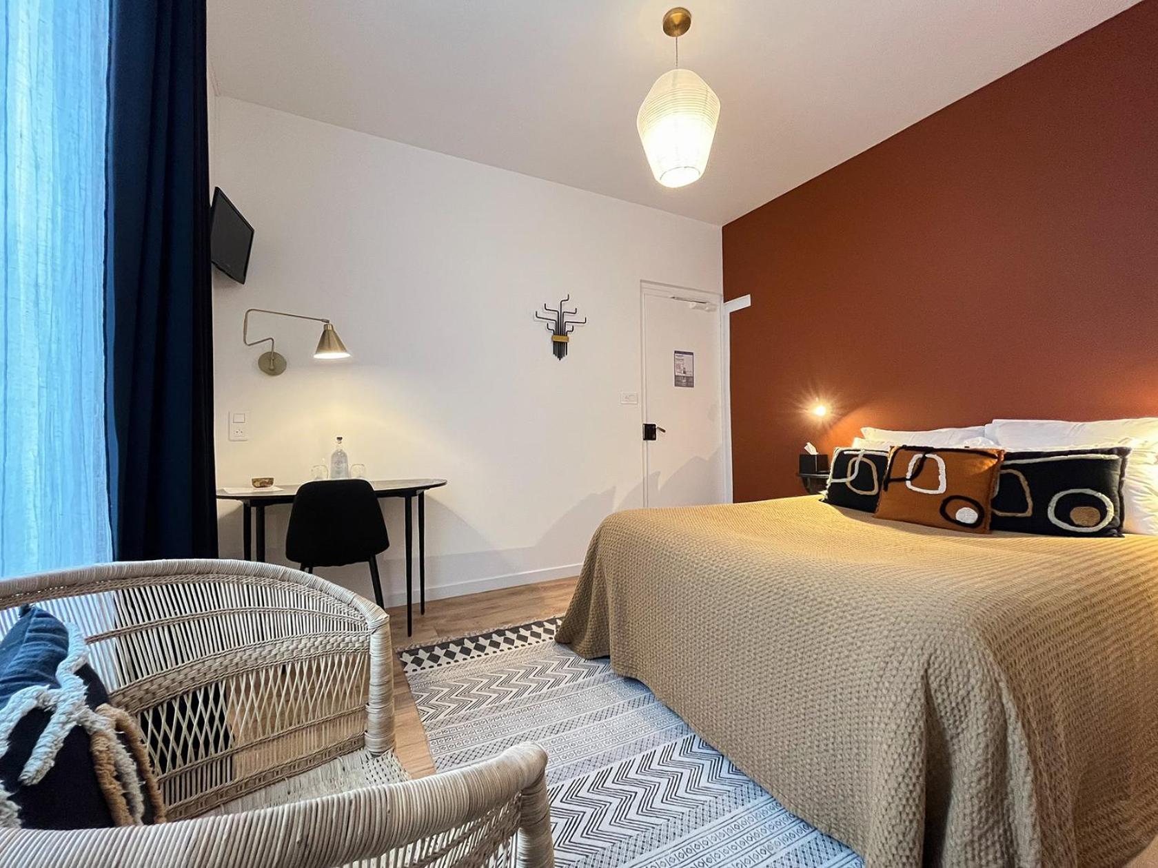 Hotel Du Commerce Cluny Buitenkant foto